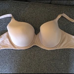 36 DDD Victoria’s Secret Body by Victoria bra Nude